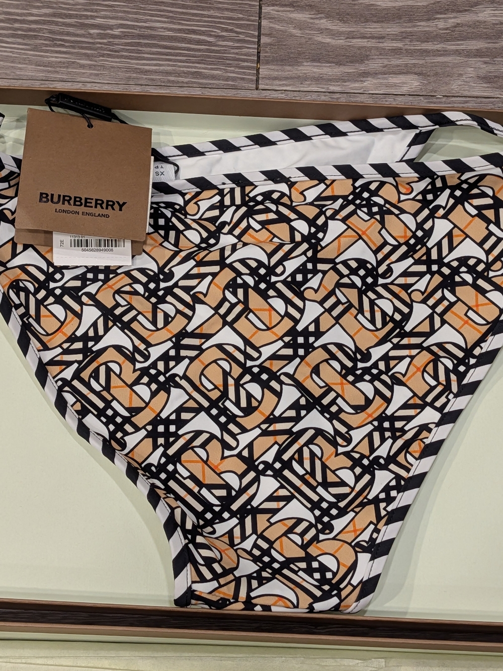 NWT Burberry Swimsuit Set Size XS - Picture 6 of 10